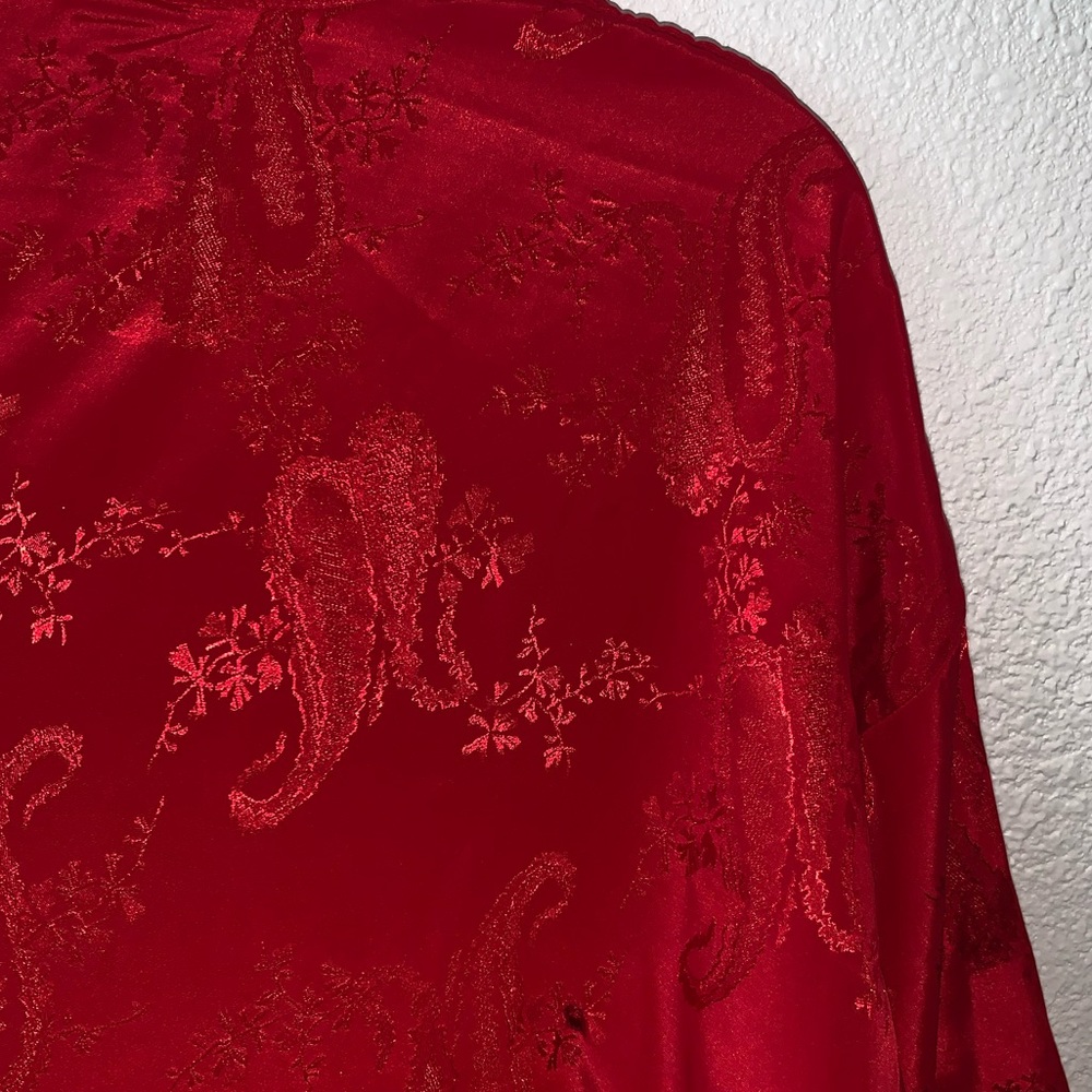 Red Paisley Floral Robe - Picture 6 of 6